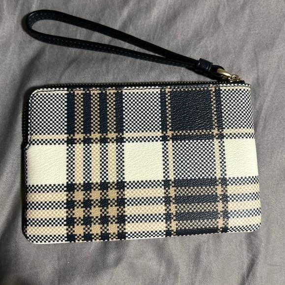 Coach Corner Zip Wristlet in Navy Garden Plaid Print - Picture 3 of 5